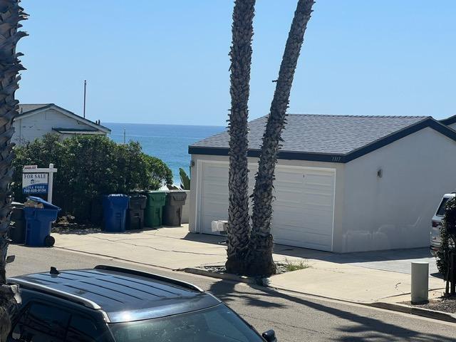 Building Photo - 1324 S Pacific St