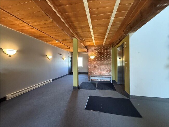 Building Photo - 494 Woonasquatucket Ave