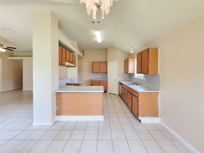 Building Photo - 22918 Pine Mist Ln