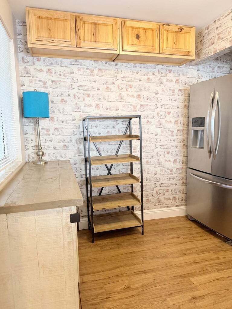 Building Photo - 13206 Glenmoor Dr