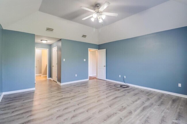 Building Photo - 17259 Moran Rd