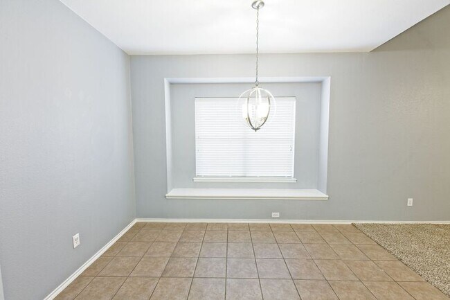 Building Photo - 1201 Rain Fern Dr