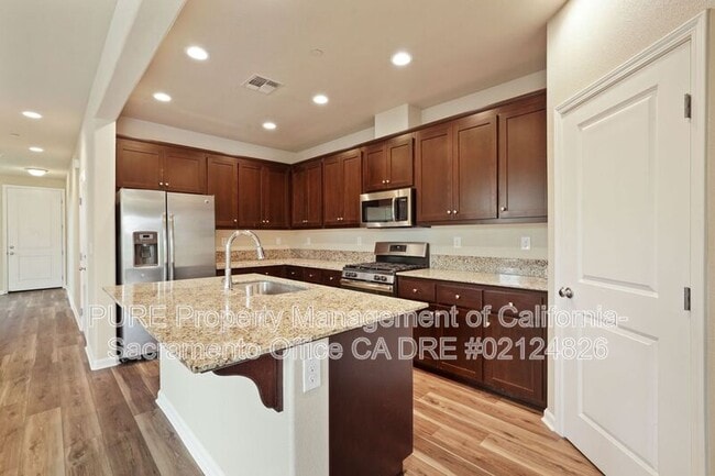 Building Photo - 5500 Amnest Way