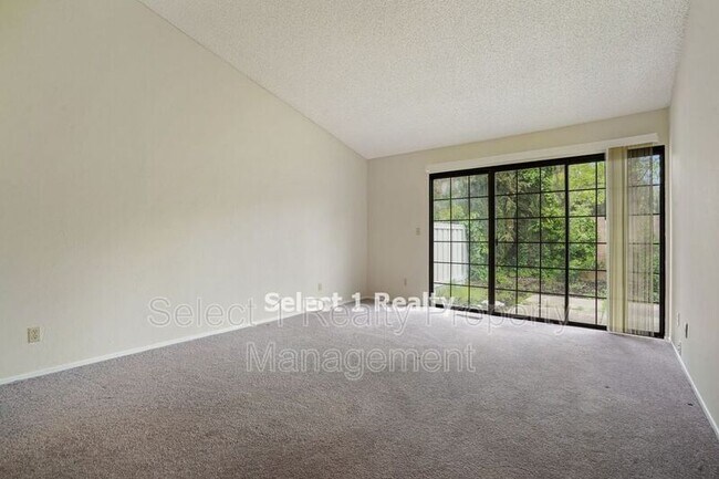 Building Photo - 546 La Corso Dr