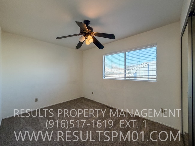 Building Photo - Cozy Roseville 3 Bed 2.5 Bath