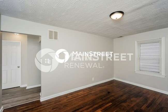 Building Photo - 2 Bedroom Pet-Friendly Home in Louisville,...