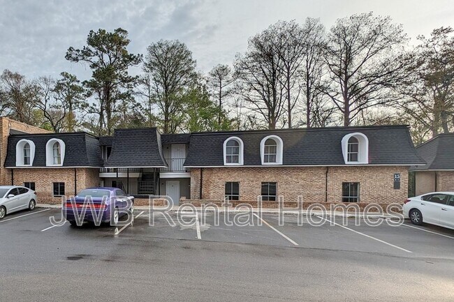 Primary Photo - 7201 Arlington Expy