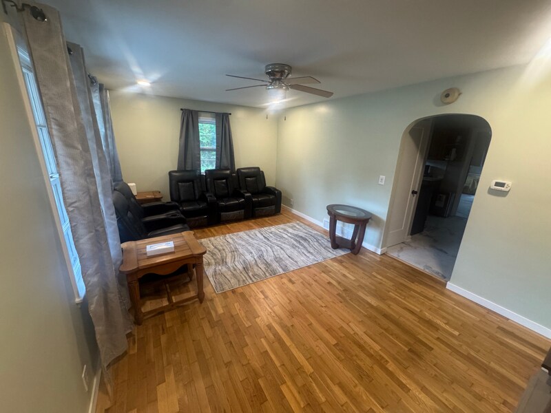 Building Photo - 10436 Gast Rd