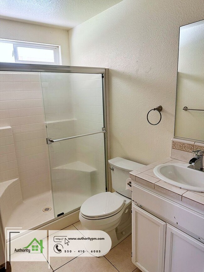 Building Photo - 2709 Citrine Ave