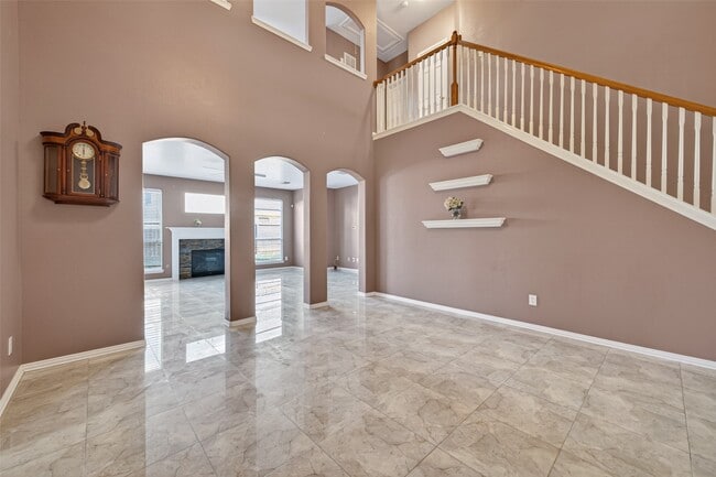 Building Photo - 18818 Flagstone Creek Rd