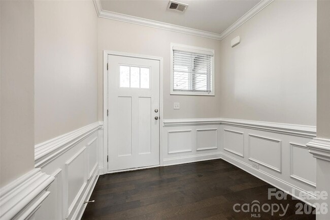 Building Photo - 1412 Bramblewood Dr