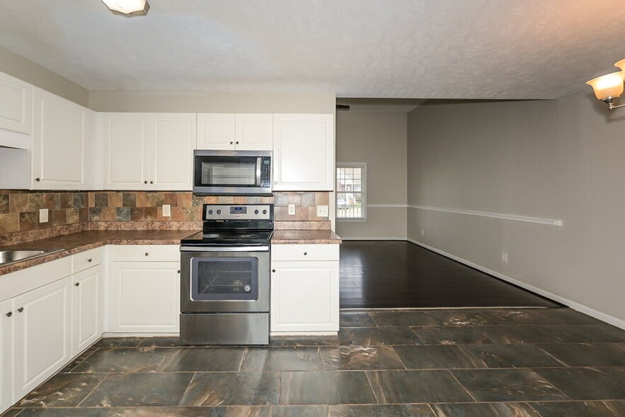 Building Photo - 7109 Beard Ct