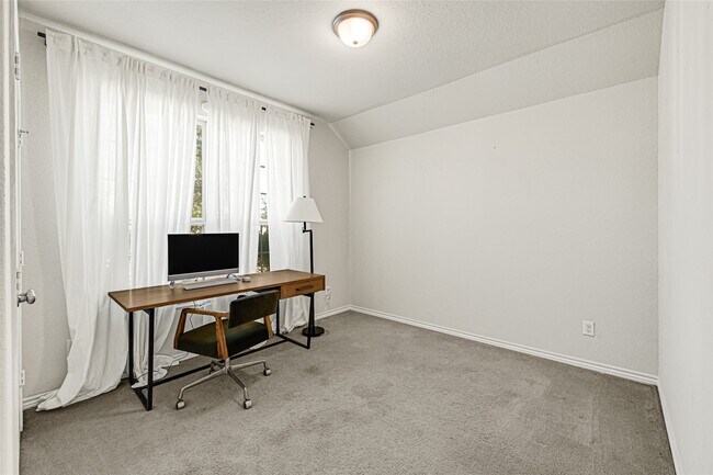 Building Photo - 24819 Harvest Elm Ct