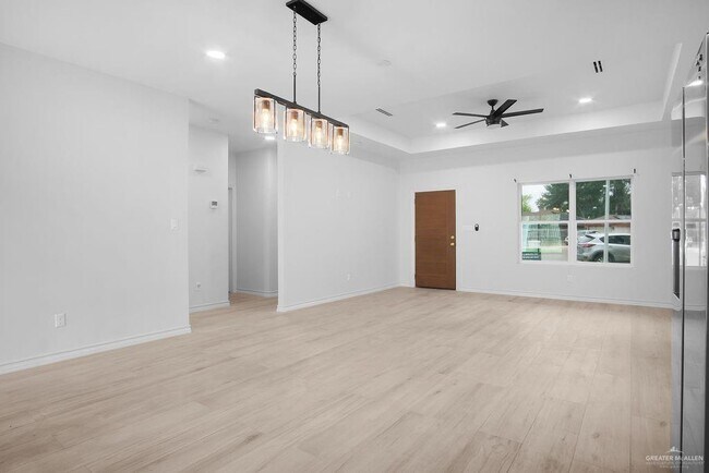 Building Photo - 24 Los Pinos Ln