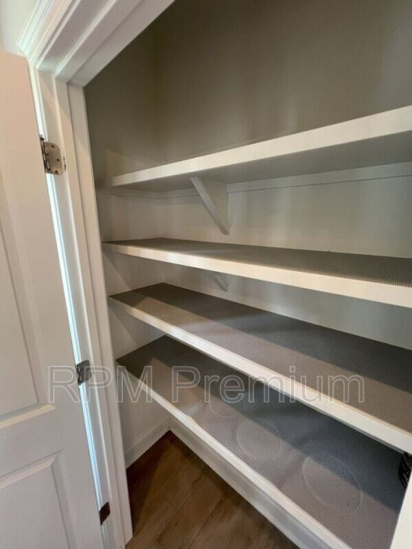 Building Photo - 1271 Rockport St