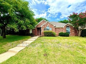 Building Photo - 10216 Mallory Dr