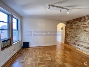 Building Photo - 175 Pinehurst Ave
