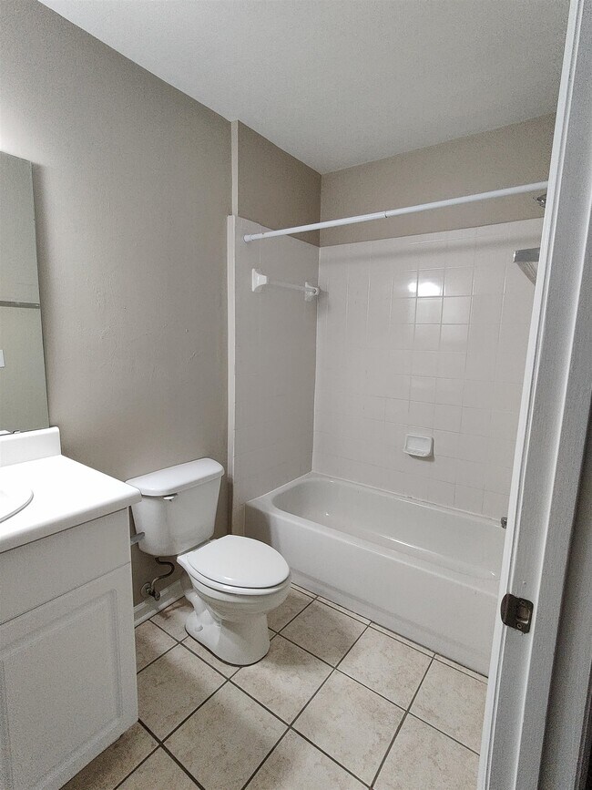 Building Photo - 4256 Augustus Oak Ct