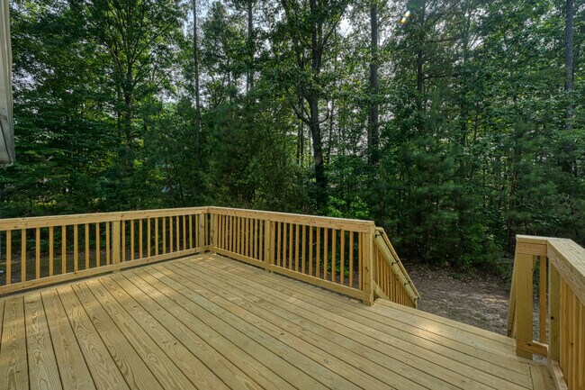 Building Photo - 2416 Horseshoe Bend Dr