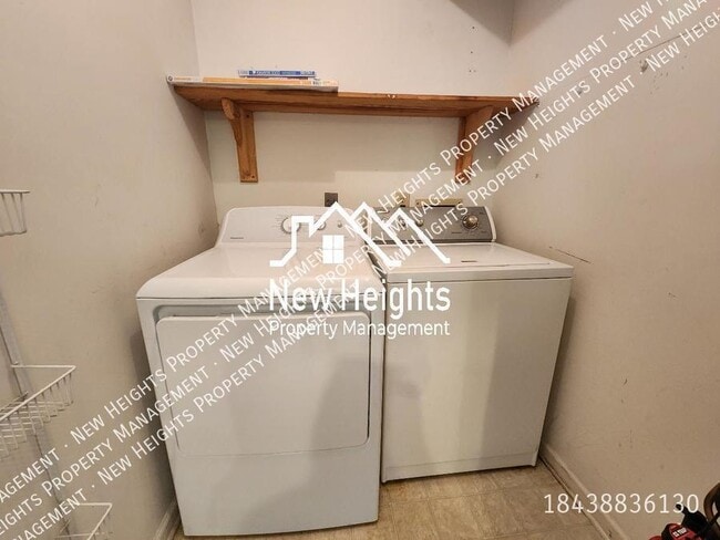 Building Photo - Traditional style home in Citadel Woods!