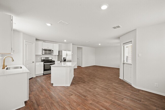 Building Photo - 5339 Trinity Run