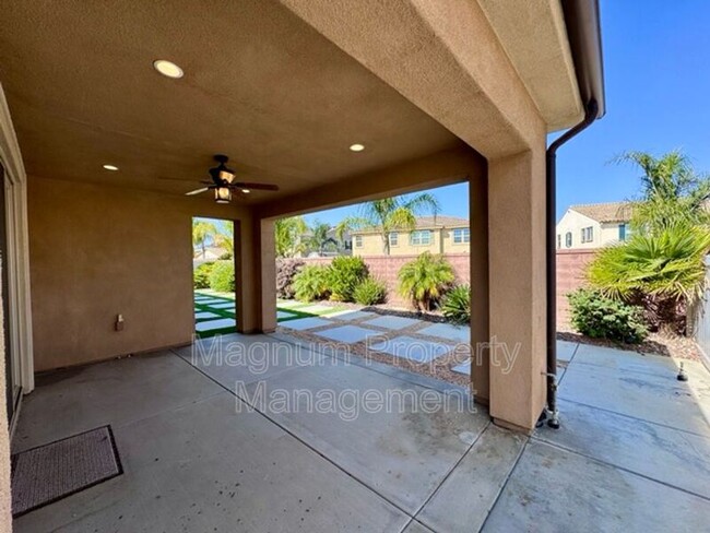 Building Photo - 34913 Limecrest Pl