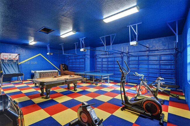 Building Photo - 13751 Pine Meadow Ct