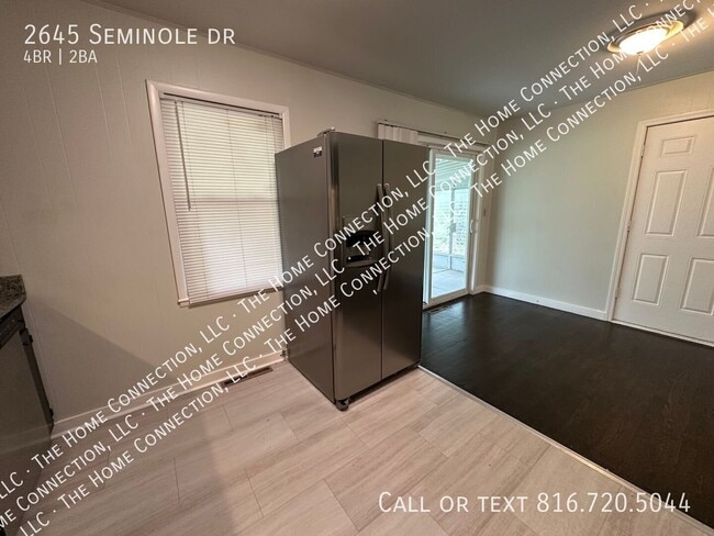 Building Photo - 2645 Seminole Dr