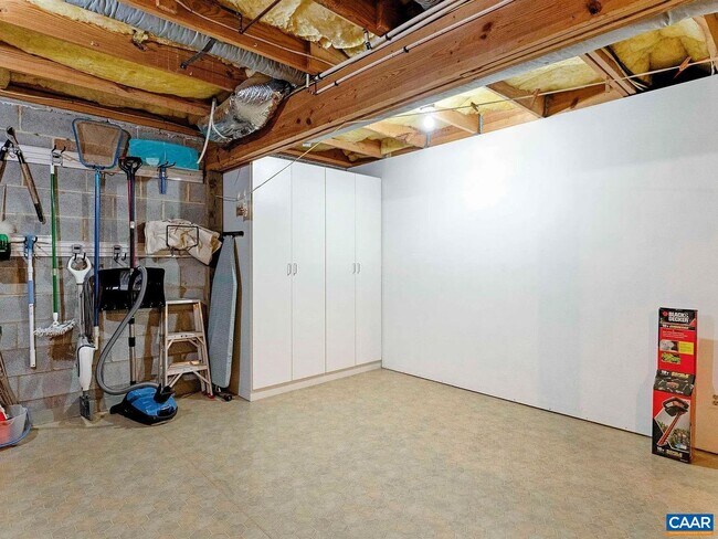 Building Photo - 1303 Branchlands Dr