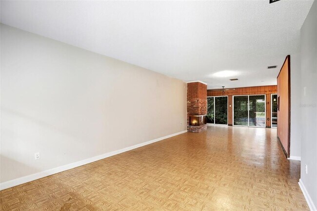 Building Photo - 1622 Arbor Park Dr