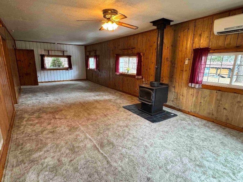 Building Photo - 811 Flower Creek Rd