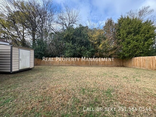 Building Photo - 2654 Jan Dr