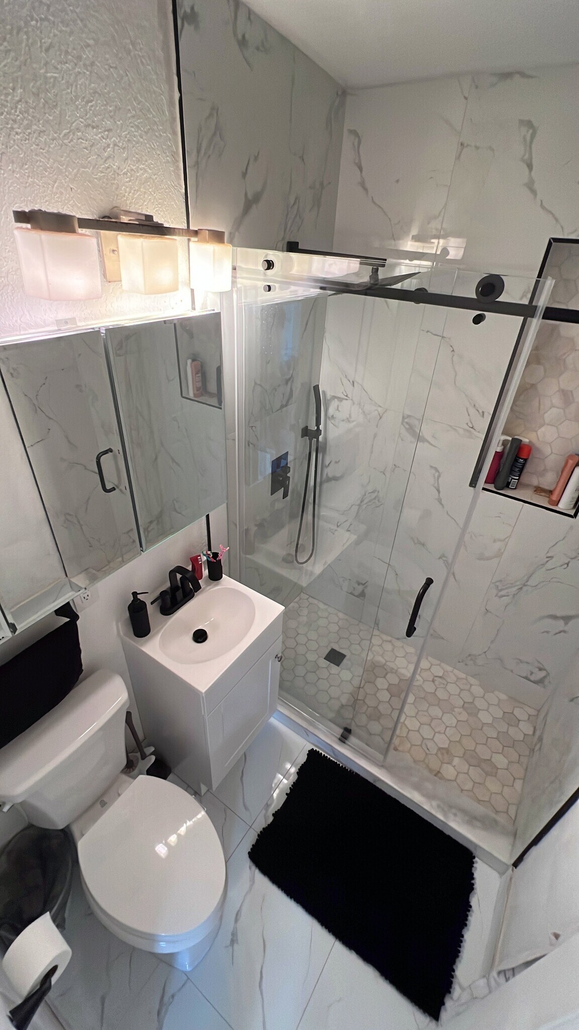 Building Photo - 4170 NE 15th Ave