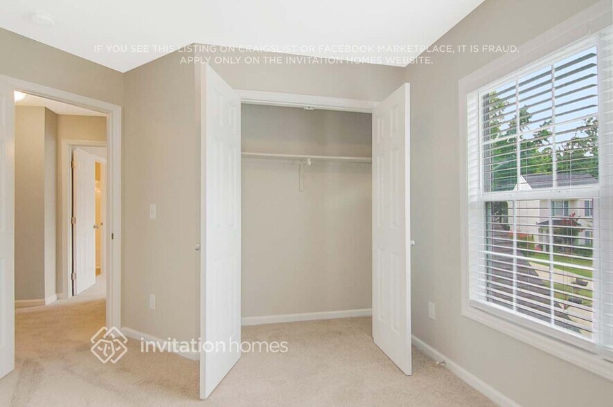 Building Photo - 3706 Wyndcliff Court