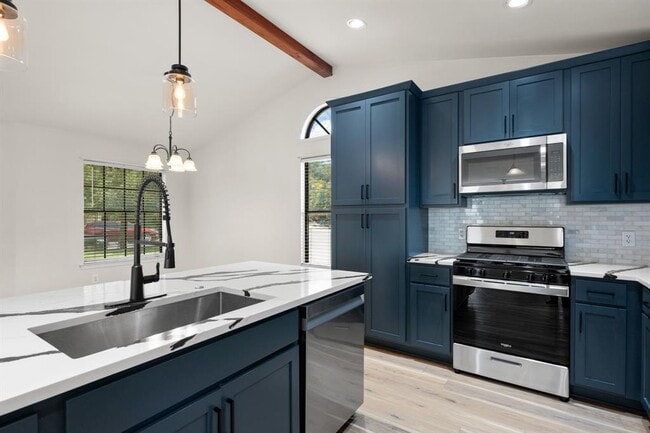 Building Photo - 4602 Tobago Cove