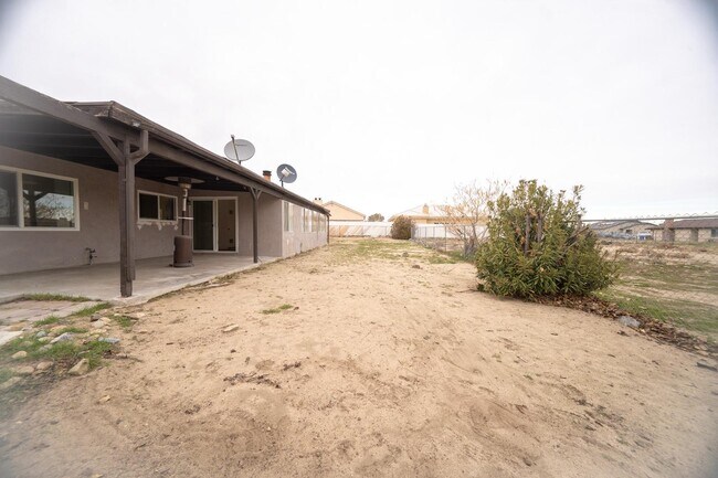 Building Photo - 26763 Cumberland Ln