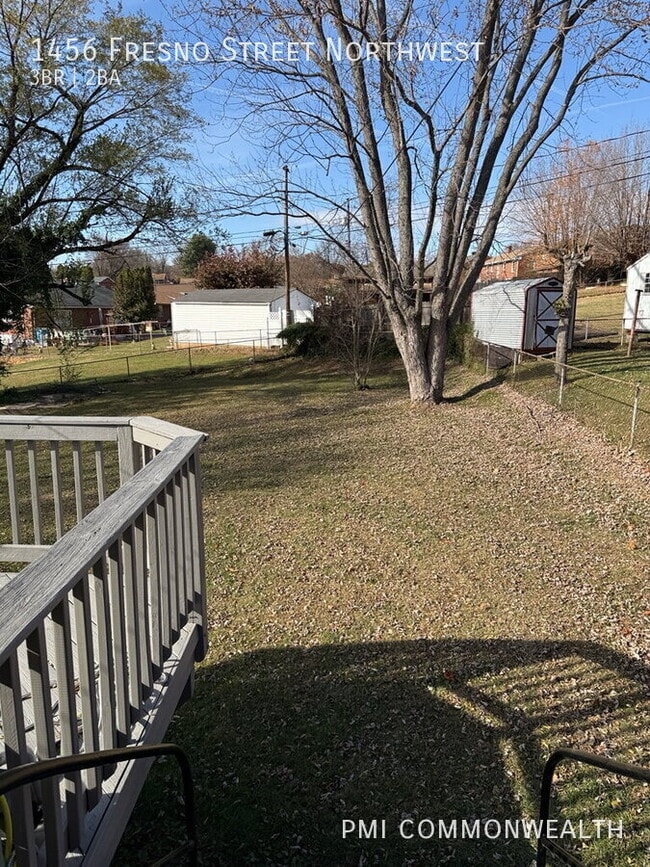 Building Photo - 1456 Fresno St NW