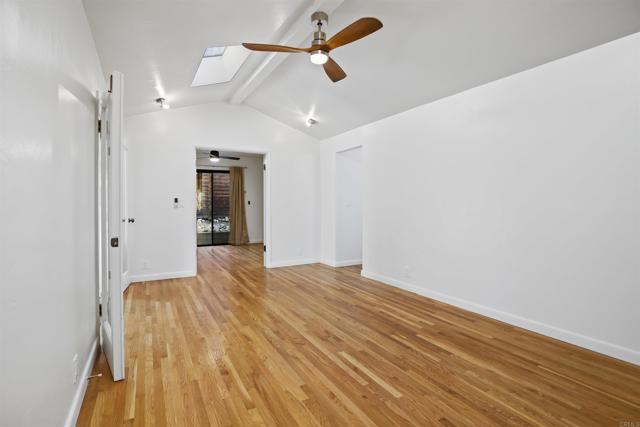 Building Photo - 1531 Glenwood Dr