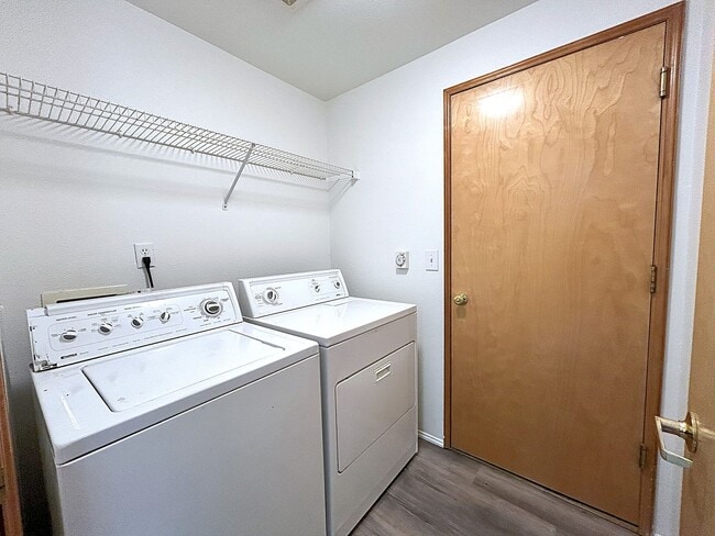 Building Photo - 3 bedroom Rambler in Browns point