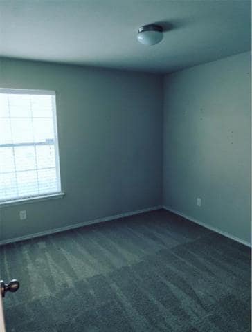Building Photo - 8829 Valley River Dr