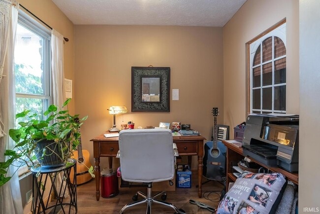 Building Photo - 1106 W Countryside Ln