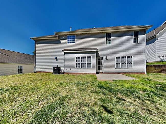 Building Photo - 3518 Joel Turner Dr