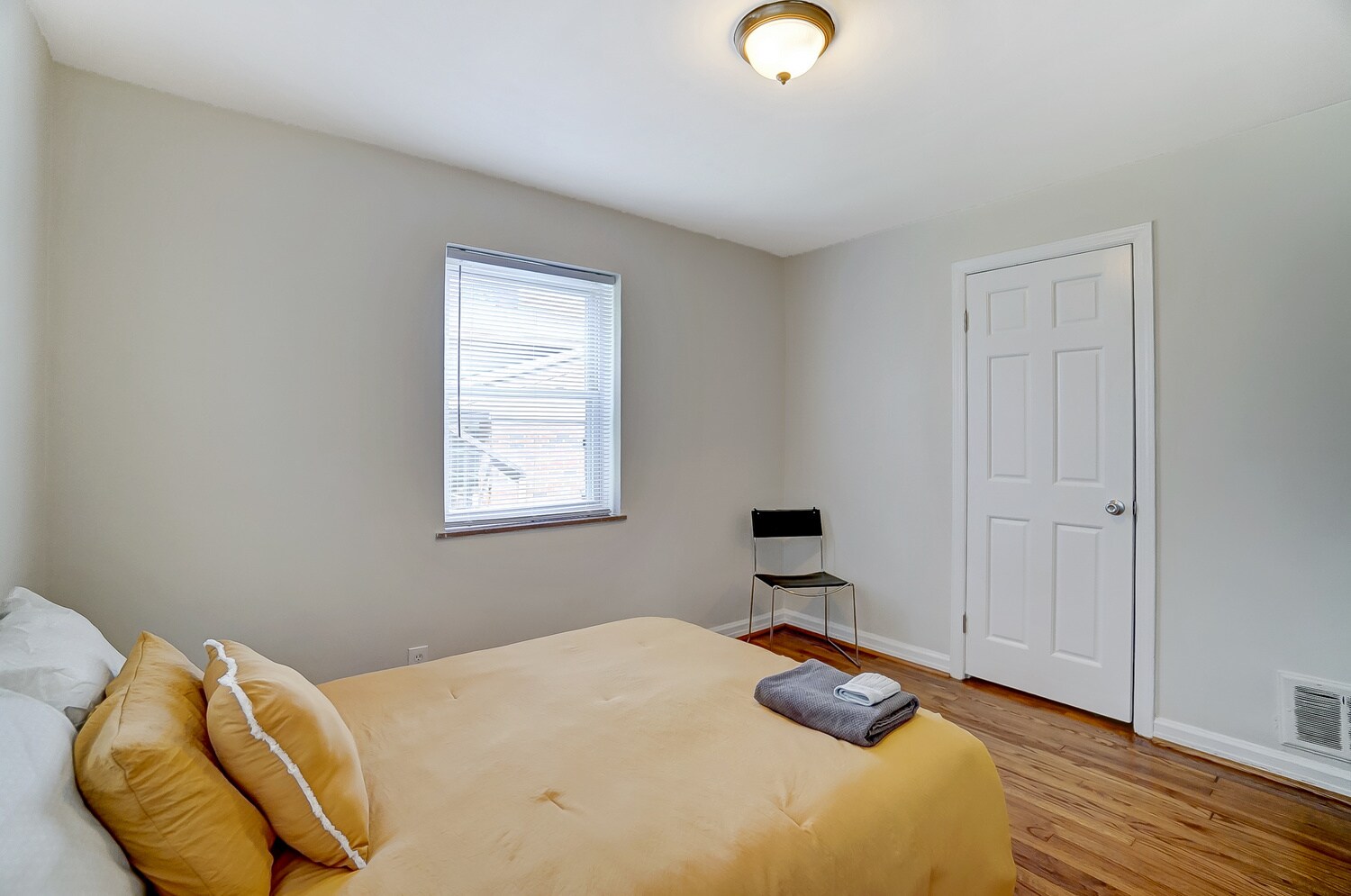 Building Photo - 531 Norway Ave