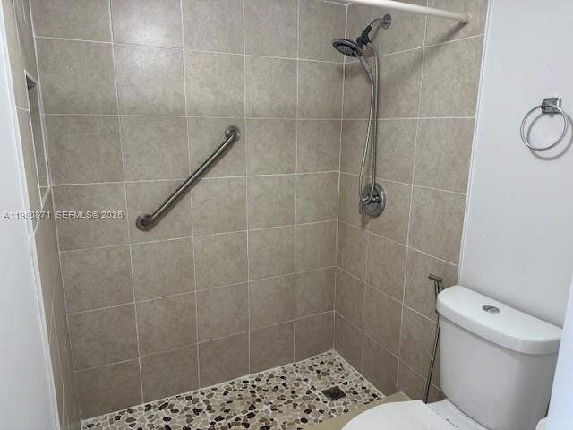 Building Photo - 8560 SW 212th St