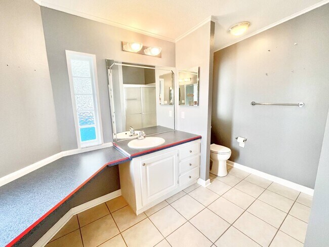Building Photo - 5498 Crane Feather Dr