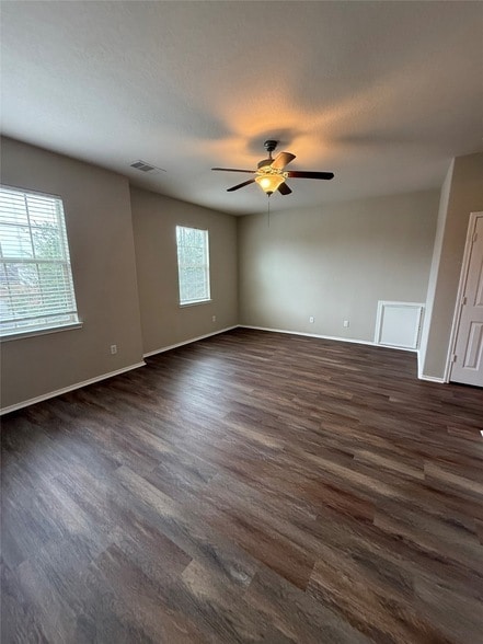 Building Photo - 9011 Plume Tree Dr