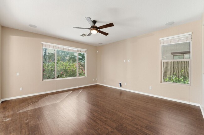 Building Photo - Spacious 3-Bedroom + Loft Home with Mountain Views in Stetson Valley