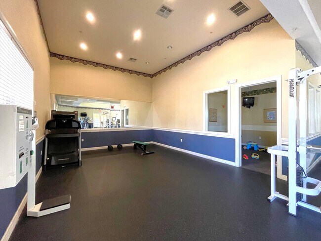 Building Photo - 1275 Lake Shadow Cir