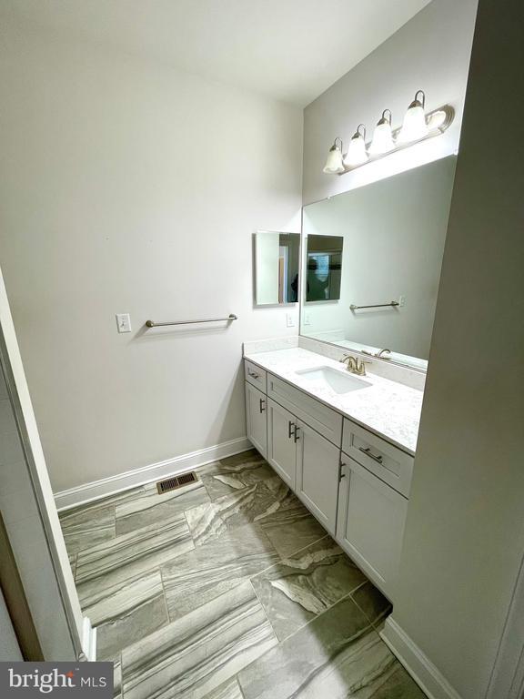 Building Photo - 906 Moorings Cir