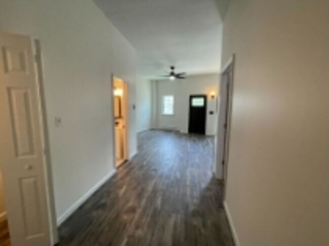 Building Photo - 34-36-36 Albany Ave